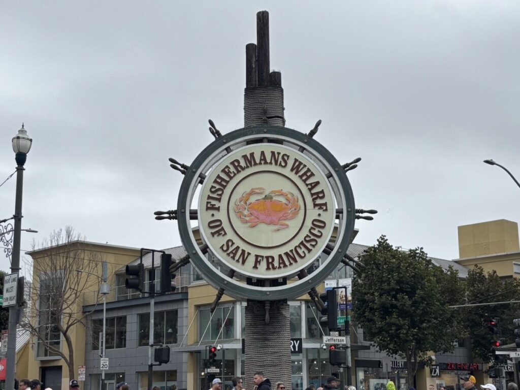 フィッシャーマンズワーフ・オブ・サンフランシスコの看板