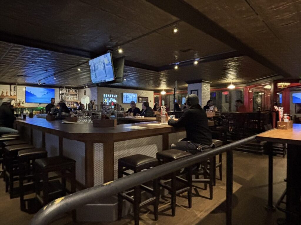 Elephant & Castleの店内